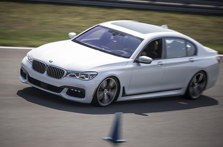  BMW 750i xDrive M Sport (G11) 2016 года  (NA) (фото 46 из 47)